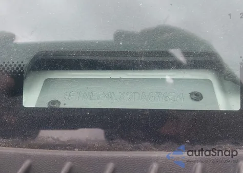 2009 Ford E-250 Commercial/Recreational z USA, uszkodzony, nr VIN 1FTNE24LX9DA67654